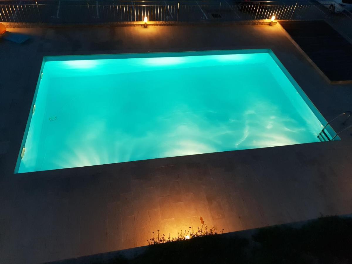 Studio Apartma Pag Blue Ocean 1 With Sea View Đảo Pag Ngoại thất bức ảnh