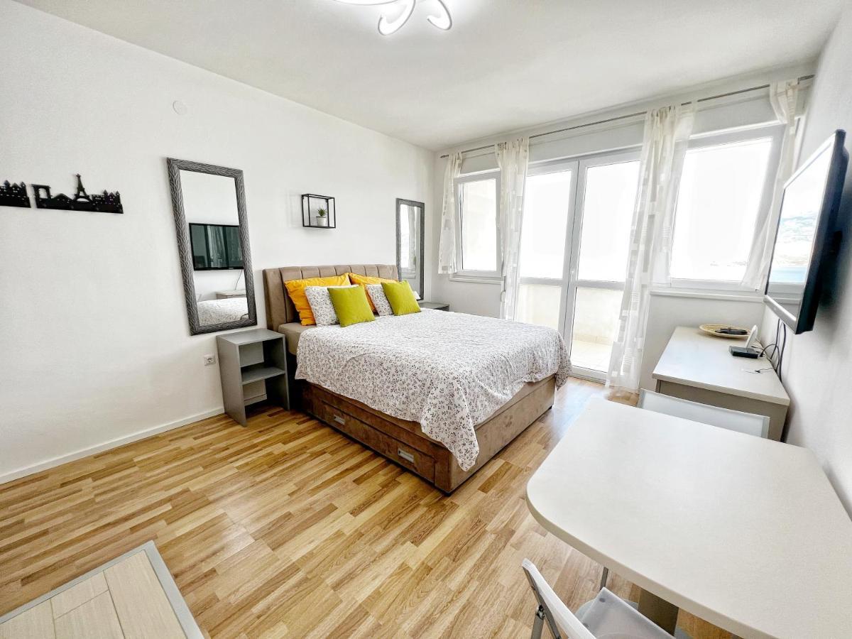 Studio Apartma Pag Blue Ocean 1 With Sea View Đảo Pag Ngoại thất bức ảnh